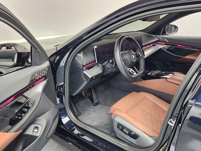 صورة 10 لـ 2026 BMW I5