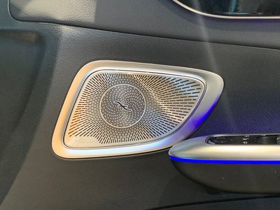 2025 MERCEDES-BENZ C-CLASS — миниатюра 23
