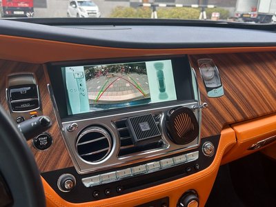 ROLLS-ROYCE DAWN - 7