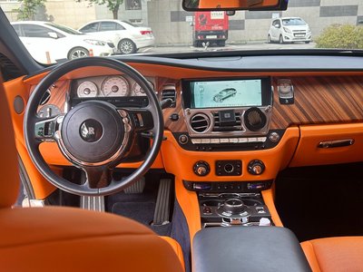 ROLLS-ROYCE DAWN - 9