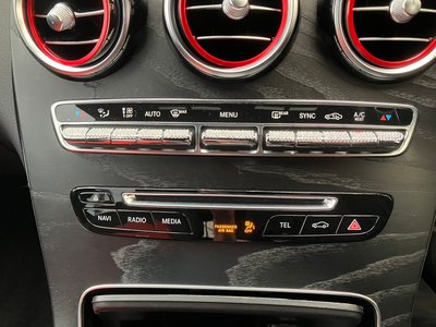 صورة 8 لـ 2018 Mercedes-BENZ GLC AMG