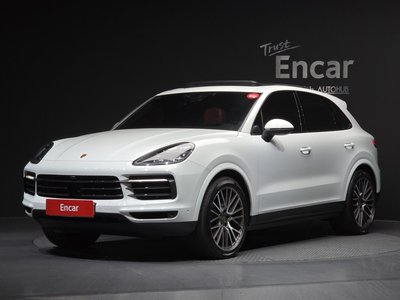 PORSCHE CAYENNE - 1