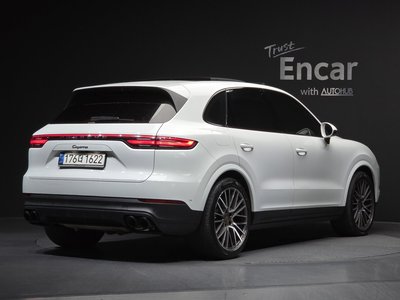PORSCHE CAYENNE - 3