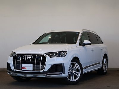 AUDI Q7 - 1