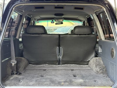 TOYOTA LAND CRUISER 80 - 9