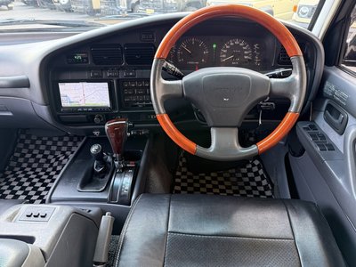 TOYOTA LAND CRUISER 80 - 2