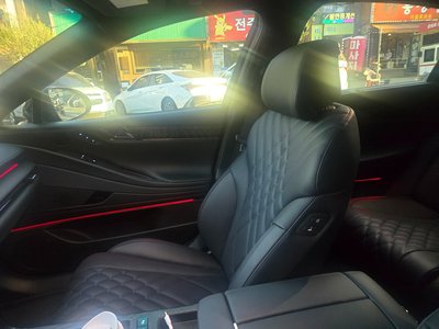 2026 Genesis G80 (RG3) photo 8