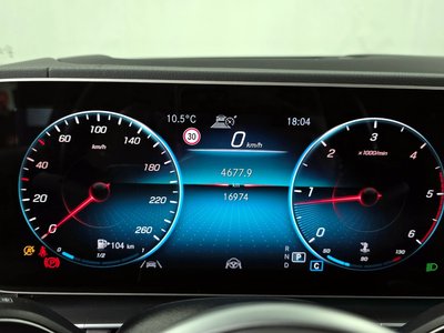 MERCEDES-BENZ GLE - 8