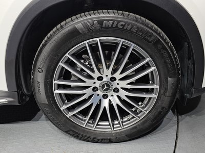 MERCEDES-BENZ GLC - 8