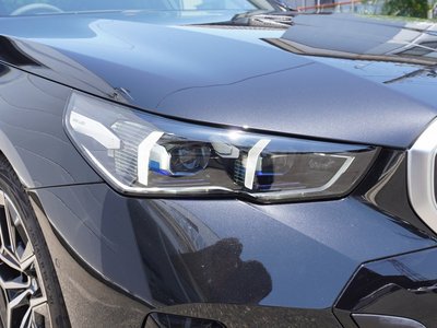 2024 BMW 5 SERIES 缩略图 12