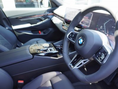 2024 BMW 5 SERIES 缩略图 33
