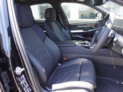 2024 BMW 5 SERIES 缩略图 31