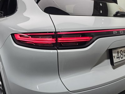 2019 Porsche CAYENNE 照片 10