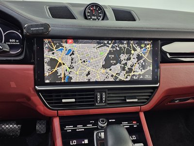 2019 Porsche CAYENNE — миниатюра 20