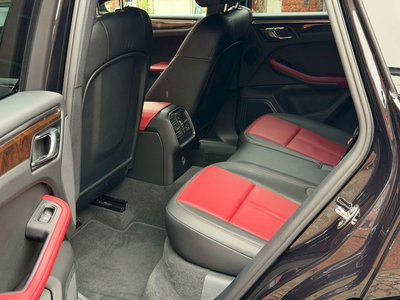 صورة مصغرة 40 لـ 2022 Porsche MACAN