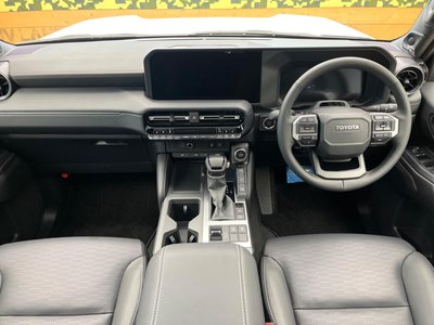 2025 Toyota LAND CRUISER 250 照片 2