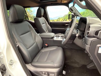 2025 Toyota LAND CRUISER 250 照片 8