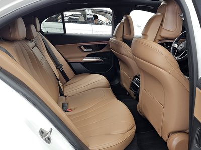2025 Mercedes-BENZ E-CLASS — миниатюра 12