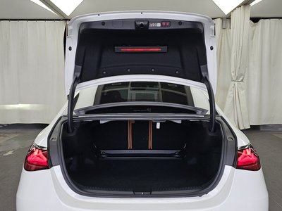 2025 Mercedes-BENZ E-CLASS — миниатюра 20