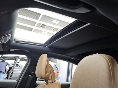 2025 Mercedes-BENZ E-CLASS — миниатюра 19