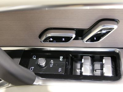 2024 LAND Rover RANGE ROVER thumbnail 19