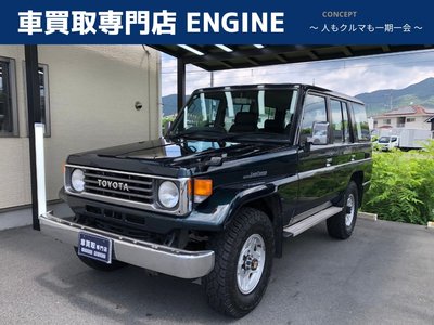 TOYOTA LAND CRUISER 70