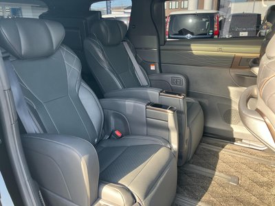 TOYOTA VELLFIRE - 10