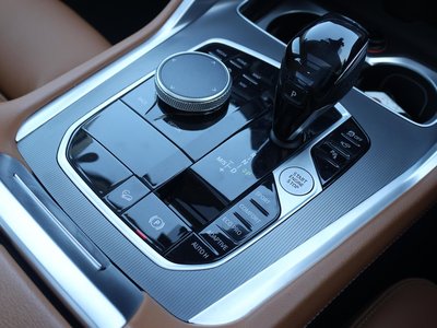 2021 BMW X6 — миниатюра 43