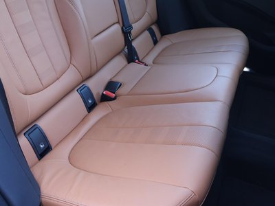2021 BMW X6 — миниатюра 28