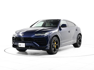 LAMBORGHINI URUS - 3