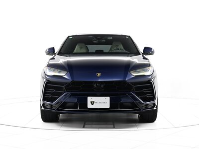 LAMBORGHINI URUS - 2