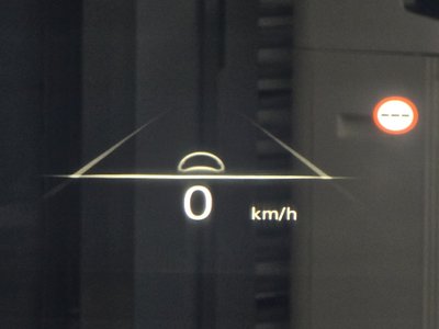 2024 Genesis GV70 thumbnail 15