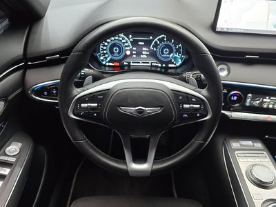 2024 Genesis GV70 thumbnail 13