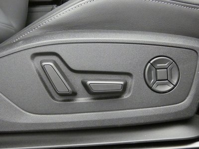 2024 AUDI Q3 SPORTBACK thumbnail 24