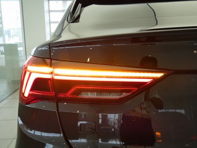 2024 AUDI Q3 SPORTBACK thumbnail 19