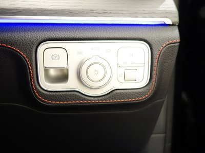 2025 Mercedes-BENZ GLE AMG 缩略图 24