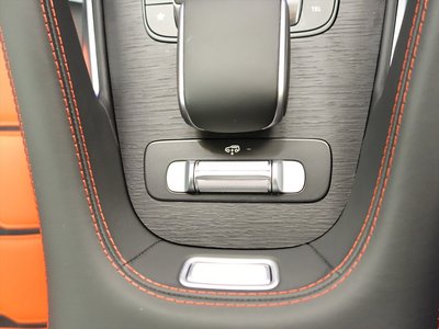 2025 Mercedes-BENZ GLE AMG 缩略图 28