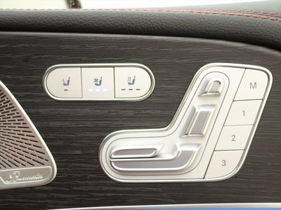 2025 Mercedes-BENZ GLE AMG 缩略图 22