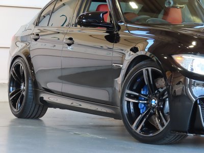 BMW M3 SEDAN - 10