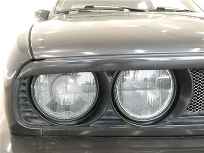صورة 8 لـ 1989 BMW 3 SERIES