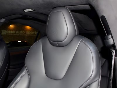 2020 Tesla MODEL X — миниатюра 44