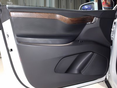 2020 Tesla MODEL X — миниатюра 36
