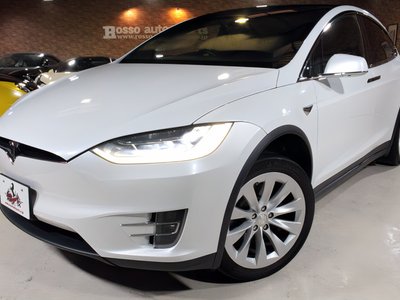 2020 Tesla MODEL X — фото 1