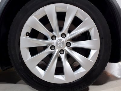 2020 Tesla MODEL X — миниатюра 18