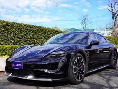 PORSCHE TAYCAN CROSS TURISMO