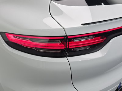 PORSCHE CAYENNE - 10