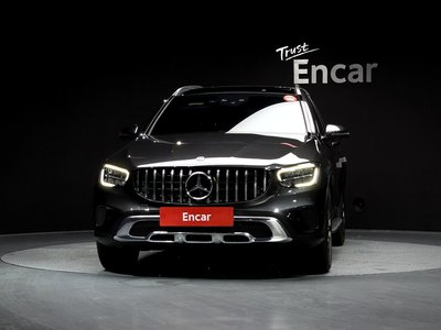 MERCEDES-BENZ GLC - 2