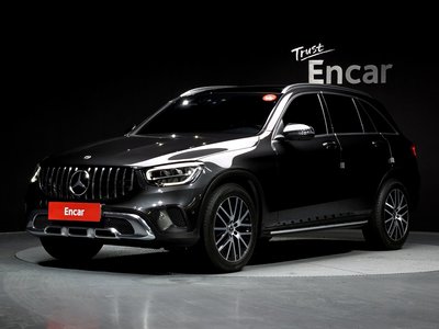 MERCEDES-BENZ GLC - 1