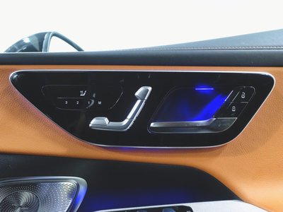 صورة مصغرة 19 لـ 2024 Mercedes-BENZ GLC