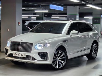 BENTLEY BENTAYGA - 5